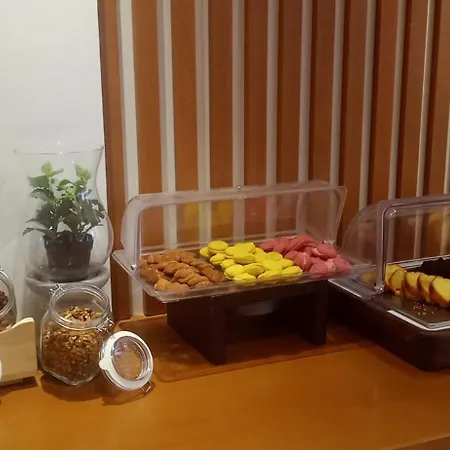 Areti Aparthotel 2*