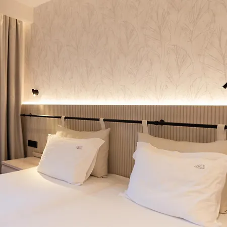 Areti Aparthotel 2*