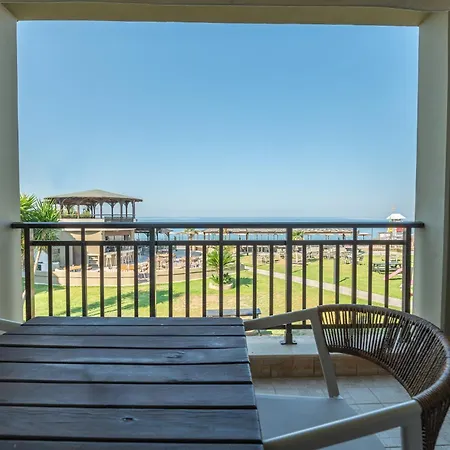 Areti Aparthotel