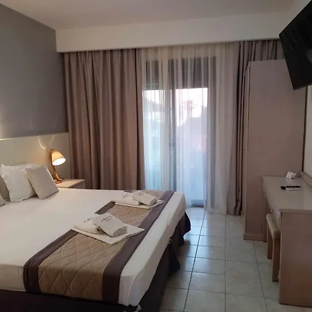 Areti Apartahotel 3*