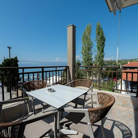 Aparthotel Areti 2*