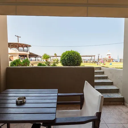 Areti Aparthotel 2*