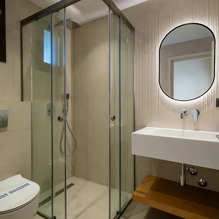 Aparthotel Areti 4*