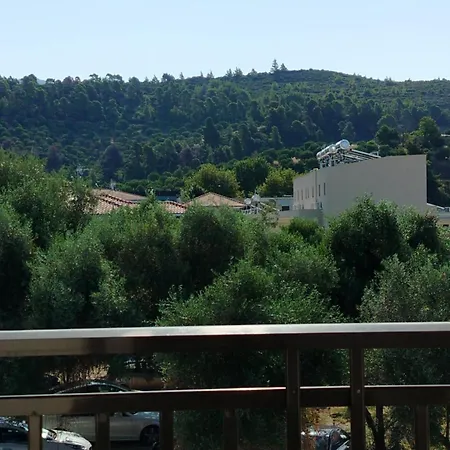 Aparthotel Areti Neos Marmaras