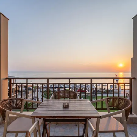 Areti Aparthotel 4*