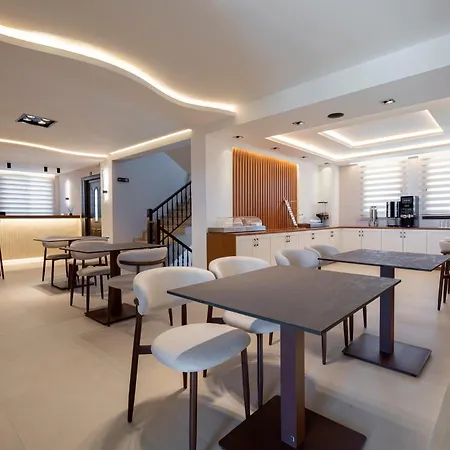 Areti Aparthotel