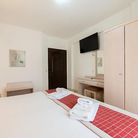 Aparthotel Areti Néos Marmarás