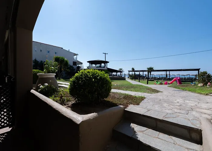 Aparthotel Areti 3*
