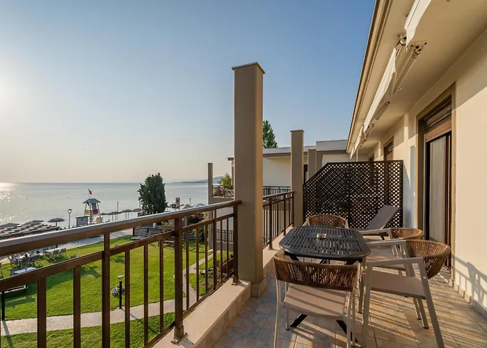 Areti Aparthotel